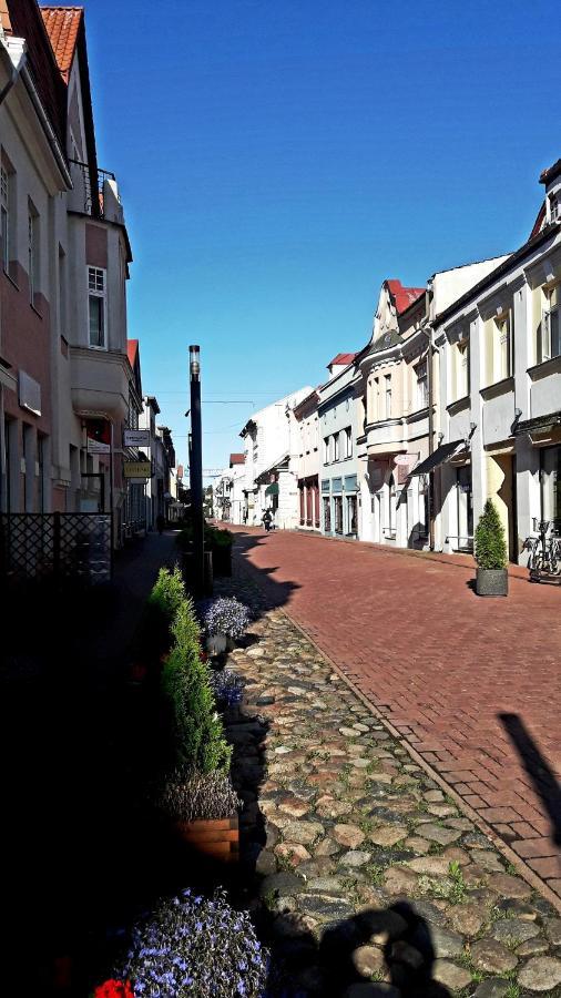 Ohtu Poik Majutus Apartman Pärnu Kültér fotó